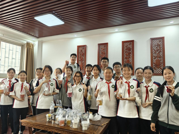 青春热浪 社团绽放 (18) 青春热浪 社团绽放 (18)